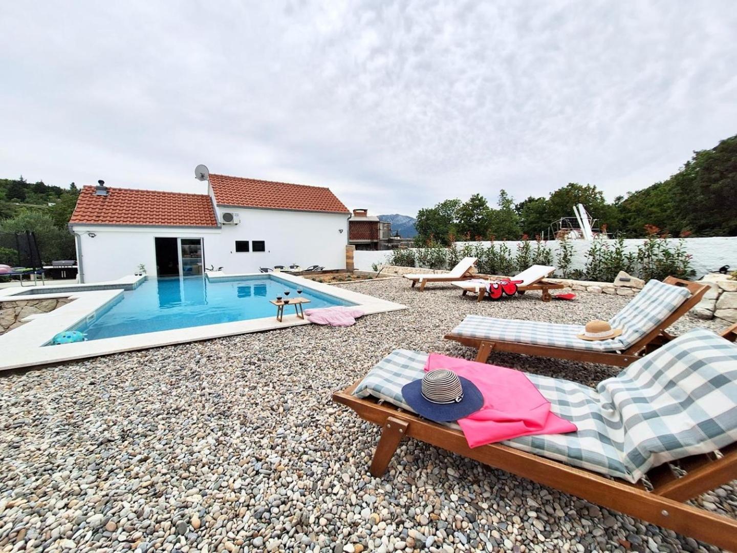 Vacation House Lavanda New! Heated Pool Zadvarje Exterior foto